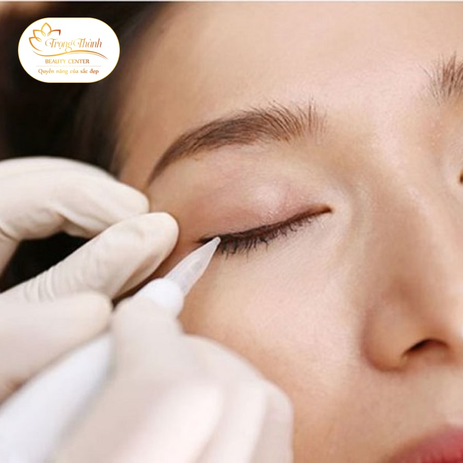 Phun xăm thẩm mỹ: Biến ước mơ thành hiện thực 4 Phun xăm thẩm mỹ: Biến ước mơ thành hiện thực